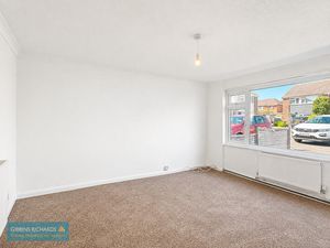 Sitting room- click for photo gallery